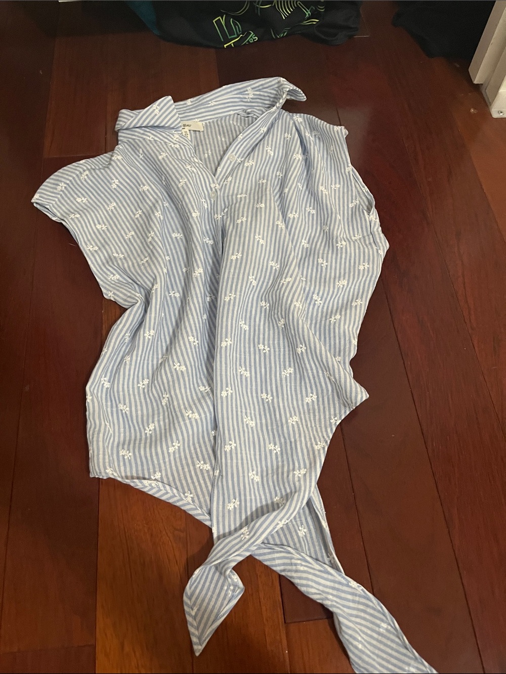 Striped Blue Tie-Front Top with Embroidered White Flowers